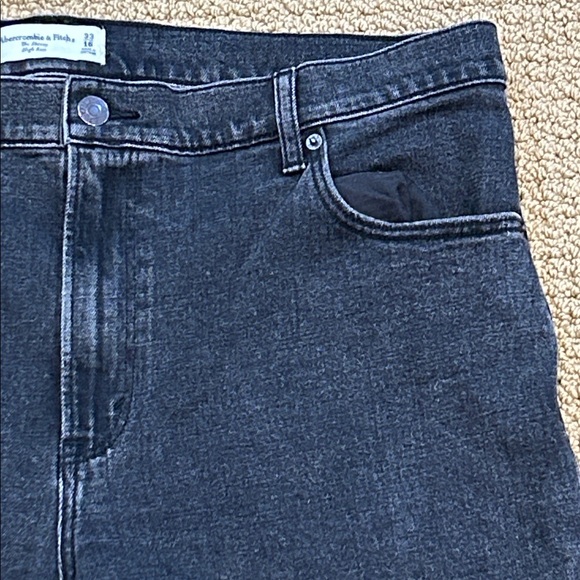 Abercrombie & Fitch The Skinny High Rise Jeans size 33 Black Wash Split Seams - Picture 4 of 14